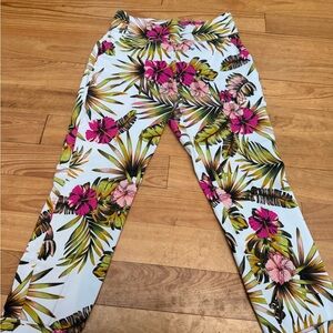 New York & Company Floral Stretch Pants Cropped - Pink and Green